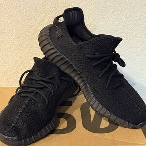 Yeezy Black Sneakers Primeknit Boost Design